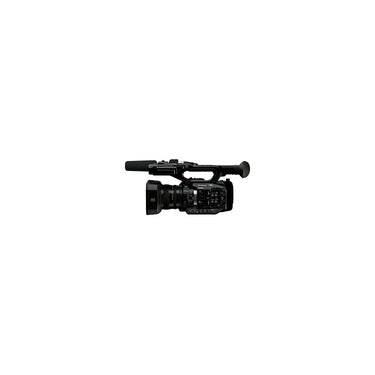 Panasonic AG-UX90 4K/HD Professional Camcorder Standard Bundle